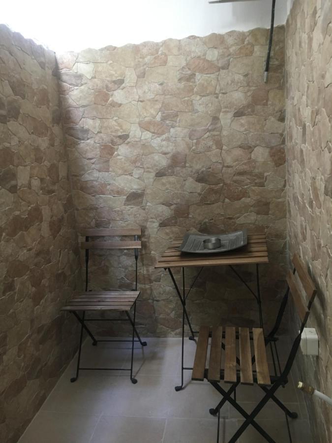Sweet - 1 Bedroom Apartment *